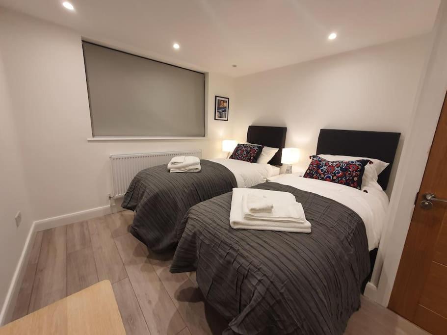 Luton Town Centre Executive Apartment Екстер'єр фото
